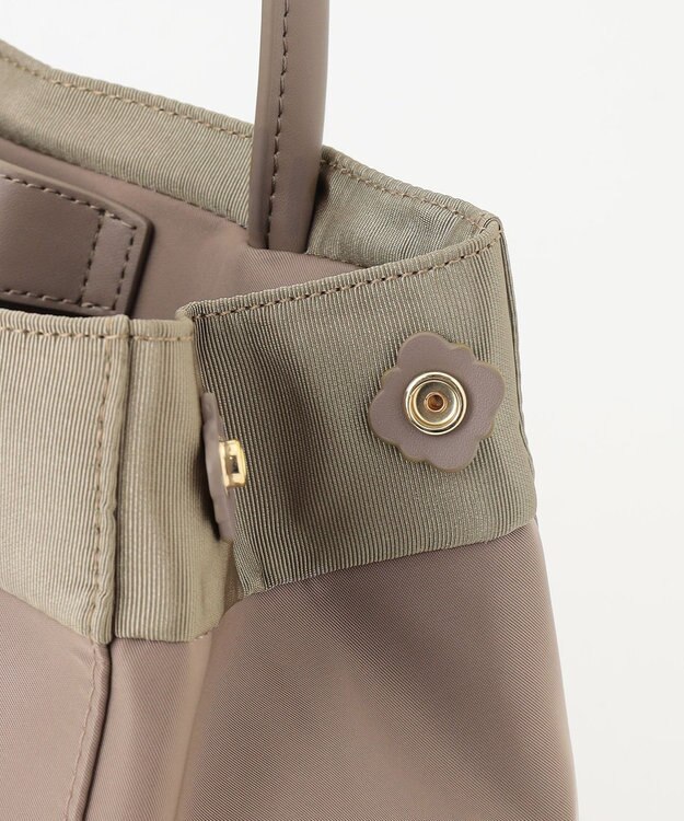 TOCCA NOBLE RIBBON NYLONBAG ナイロンバッグ ベージュ系