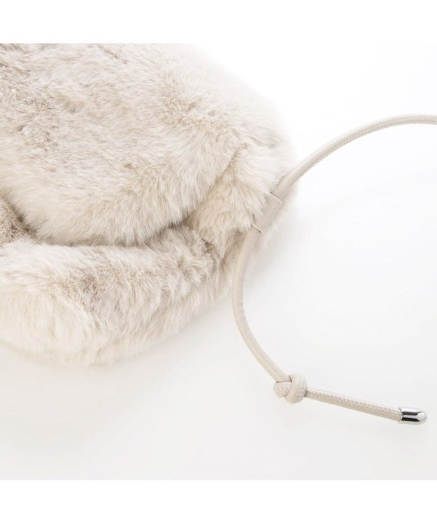 UNBILLION カシュカシュ cachecache / エコファーシンプルフラップショルダー アイボリー