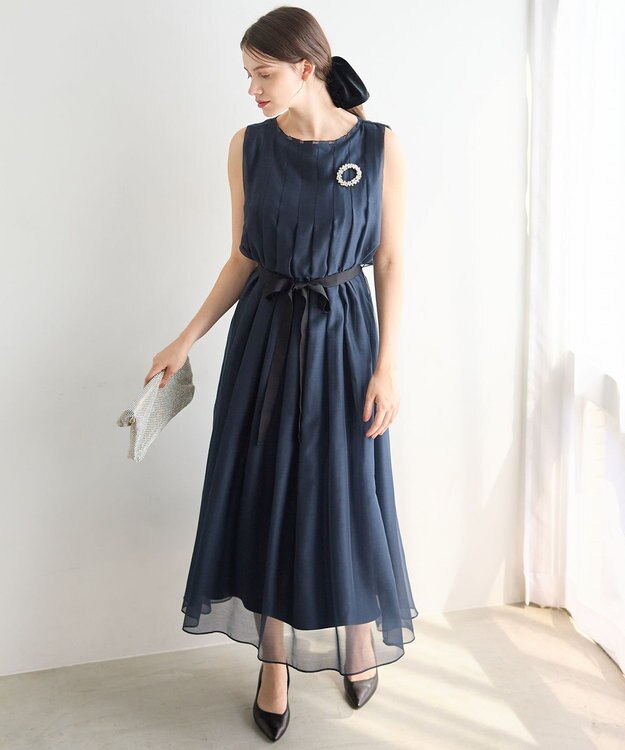 23区 【APPLAUDIR】グロッシーオーガンザ ドレス ネイビー系