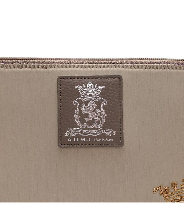 A.D.M.J. 【魔法の様に軽い】マジックライト/スパニッシュファブリックエンブレム刺しゅうフラットポーチ2セット(L/LL) アレナ