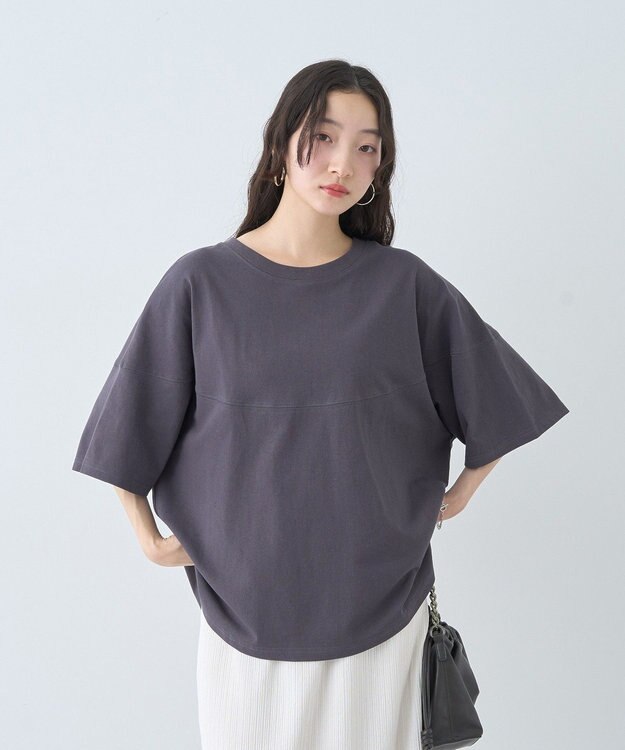 earth music&ecology ドルマンバックプリントＴｅｅ Charcoal Gray