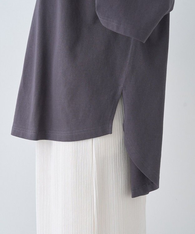 earth music&ecology ドルマンバックプリントＴｅｅ Charcoal Gray