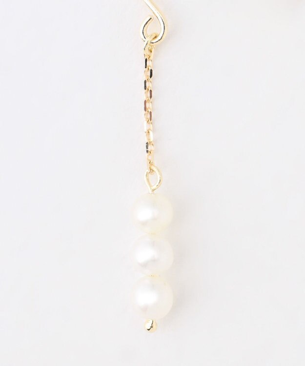 TOCCA 【WEB限定】FRILL PEARL SWING PIERCED EARRINGS K10ゴールド 淡水パールピアス イエローゴールド系