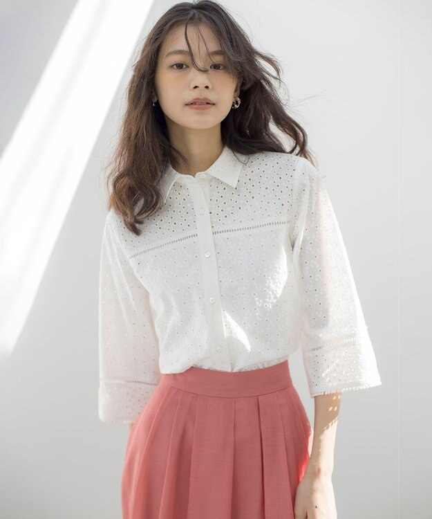 組曲 S エンブロイダリーレース襟付 ブラウス アイボリー系