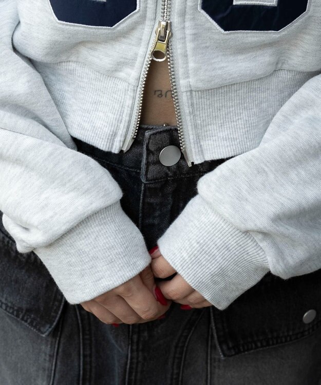 WEGO グラフィックショートZIPパーカー アッシュグレー