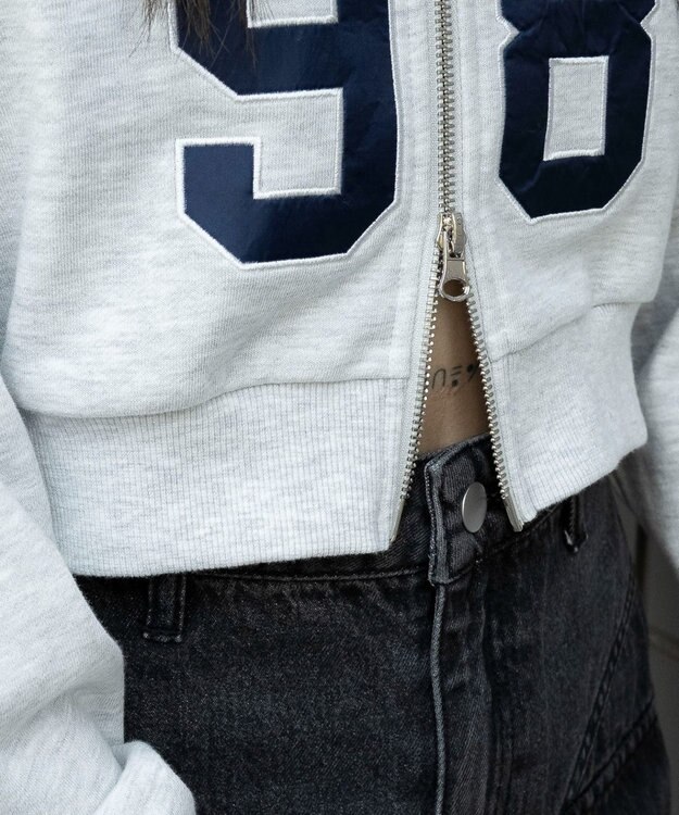 WEGO グラフィックショートZIPパーカー アッシュグレー