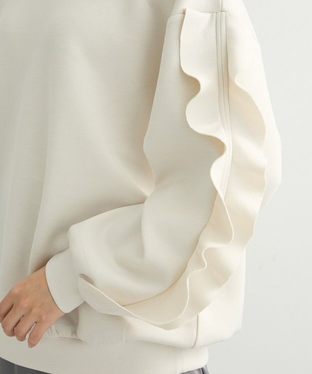 Green Parks ・ｓｗｉｎｇ　ｂｙ　フリルスリーブプルオーバー Off White