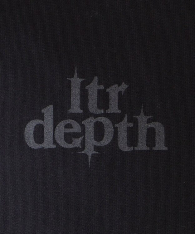 WEGO 【ユニセックス着用ITEM】バックスタッズグラフィックT（SS） ブラック