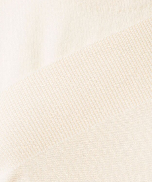 23区 【R(アール)】ウールカシミヤ パールトリム ノースリーブニット アイボリー系