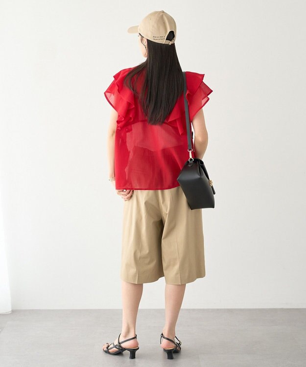 earth music&ecology ラッフルブラウス Off White