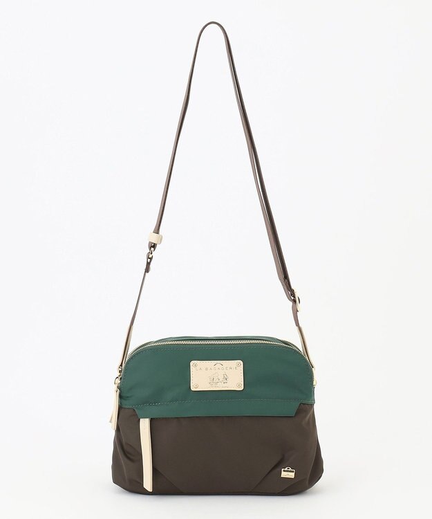 LA BAGAGERIE ウォータープルーフナイロン　スクエアショルダー ダークグリーン