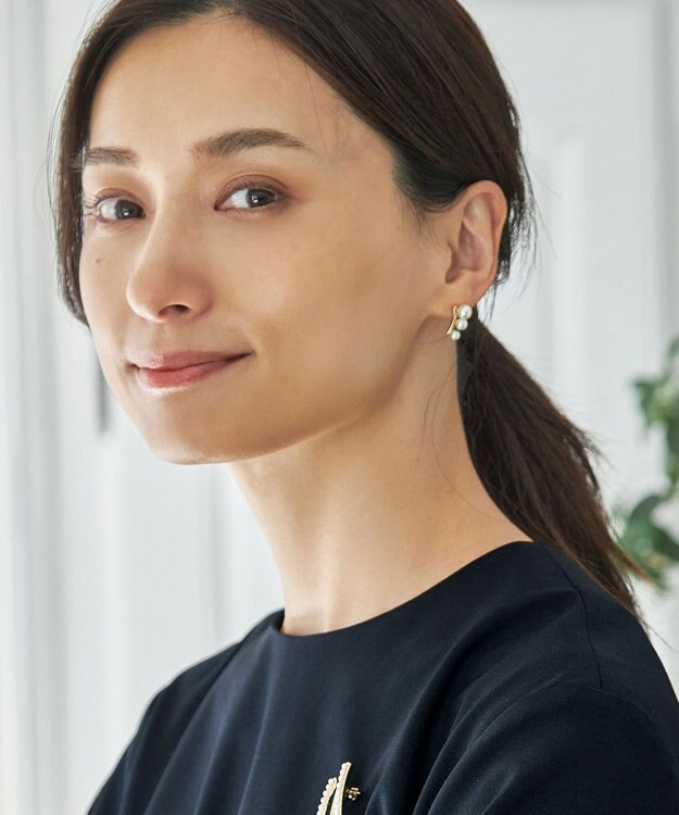 ANY 【WEB限定】ラインパールピアス(両耳用) ライトゴールド