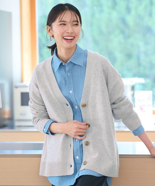 ANY 【洗濯機可】ラムウールVネック カーディガン グレー