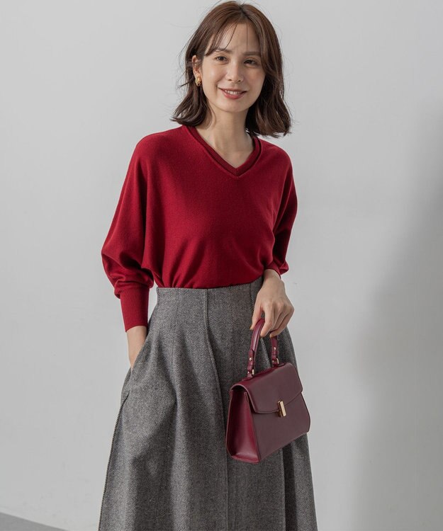 組曲 S 【前後着用可】ニューシックニットＶネック プルオーバー レッド系