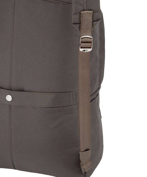 ACE BAGS & LUGGAGE HAyU × ace. フィカス リュックサック A4サイズ 19105 ハユ チャコール