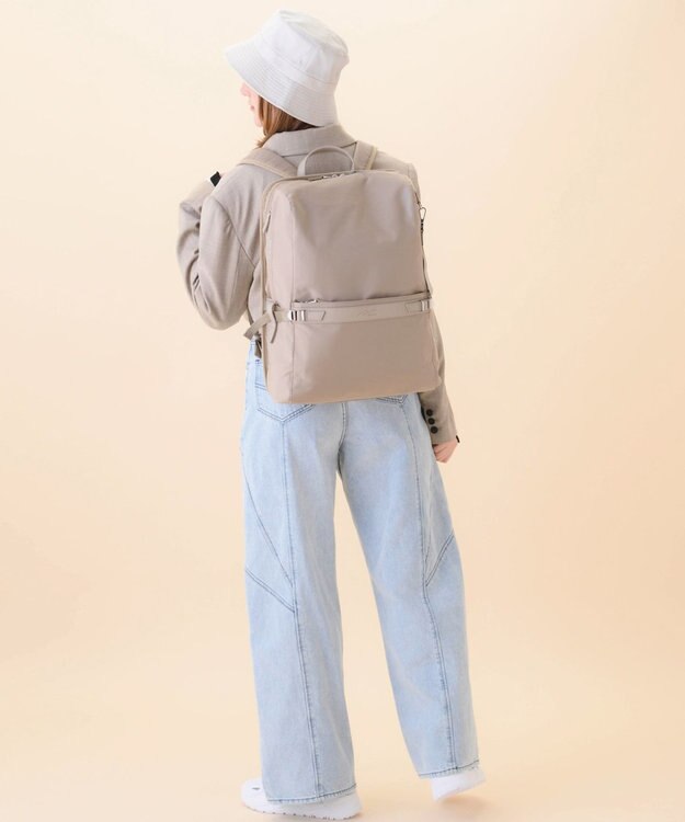 ACE BAGS & LUGGAGE W&.Day Night リッカ スクエアリュック B4サイズ 11713 ダブルアンドデイナイト ビジネスバッグ 【SALE】ベージュ