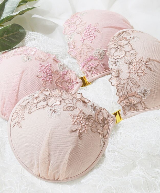 BRADELIS New York 【NuBra / ナチュラルタイプ】ヌーブラ・エアーライト サルビア 蒸れにくい バックレス コレクション デザインヌーブラ 正規品 ベージュ