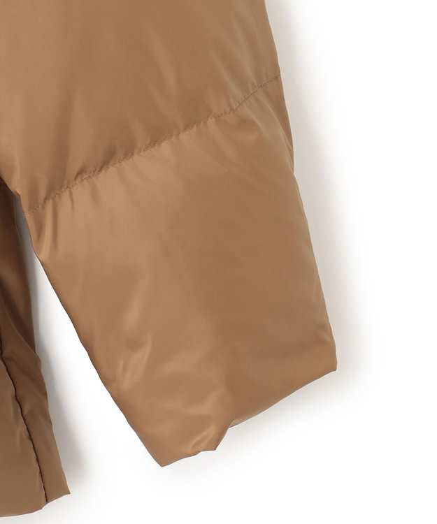 23区 L 【Oggi掲載】シレータフタ ハイネック ショート ダウンコート キャメル系