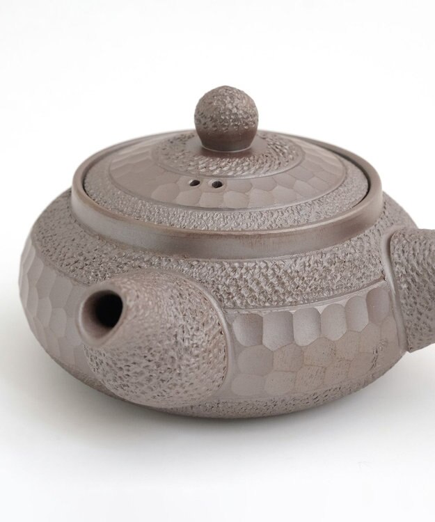 たち吉 【たち吉】ダイヤ彫中帯急須〈１個〉四日市萬古焼 ブラック