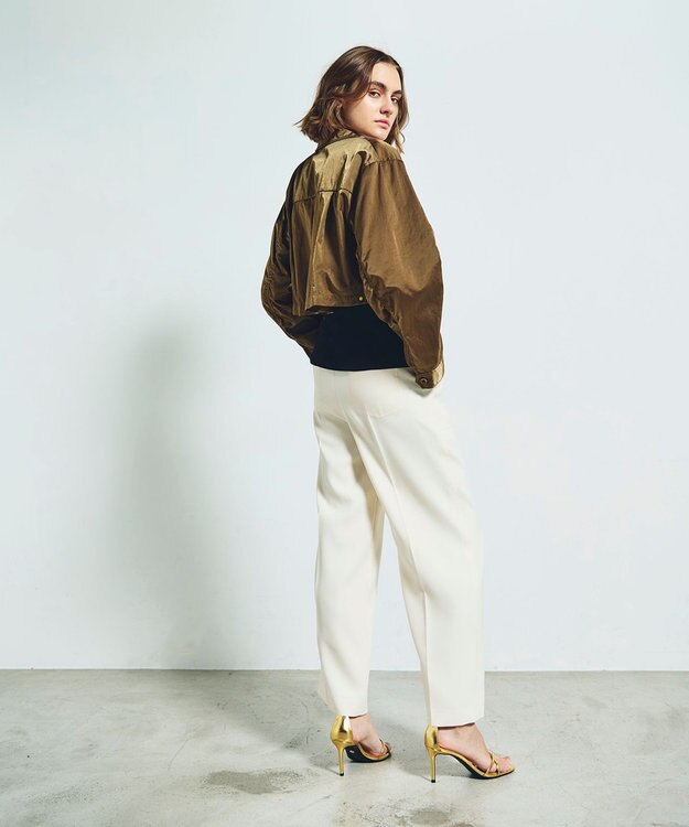 GRACE CONTINENTAL クロップドミリタリージャケット カーキ