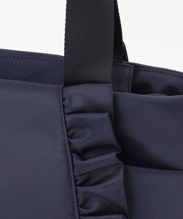 TOCCA 【A4サイズ対応・撥水】BRANCHE NYLONBAG ナイロンバッグ ネイビー系