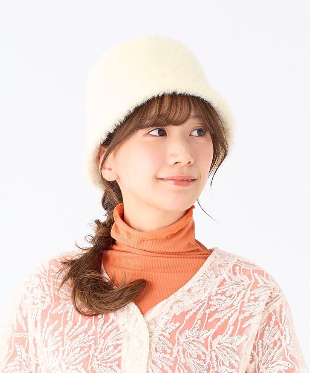 MOONBAT estaa ボリュームヘアリーサーモ バケットハット／サイズ調整可／手洗い オフホワイト