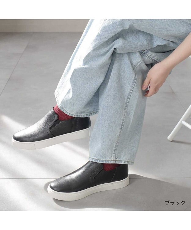 Pointer 本革スライドオンスリッポン ブラック