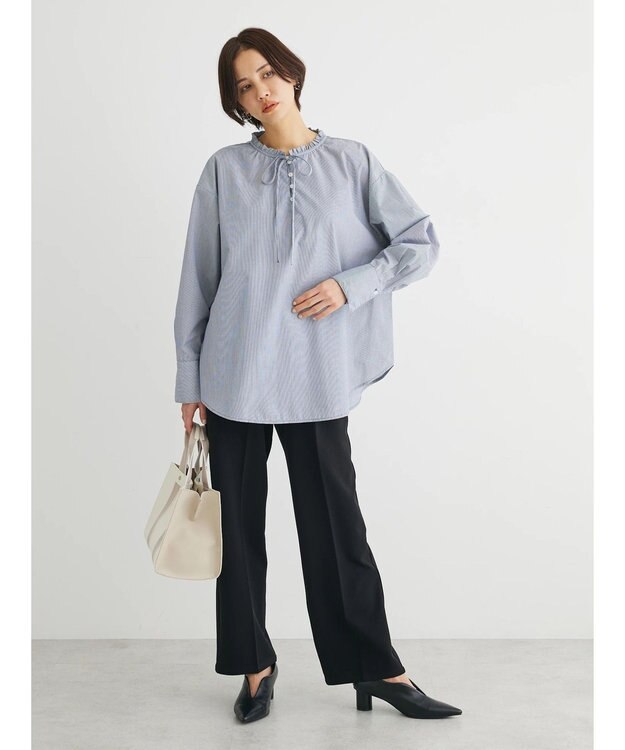 Green Parks スタンドフリルアソートブラウス Navy