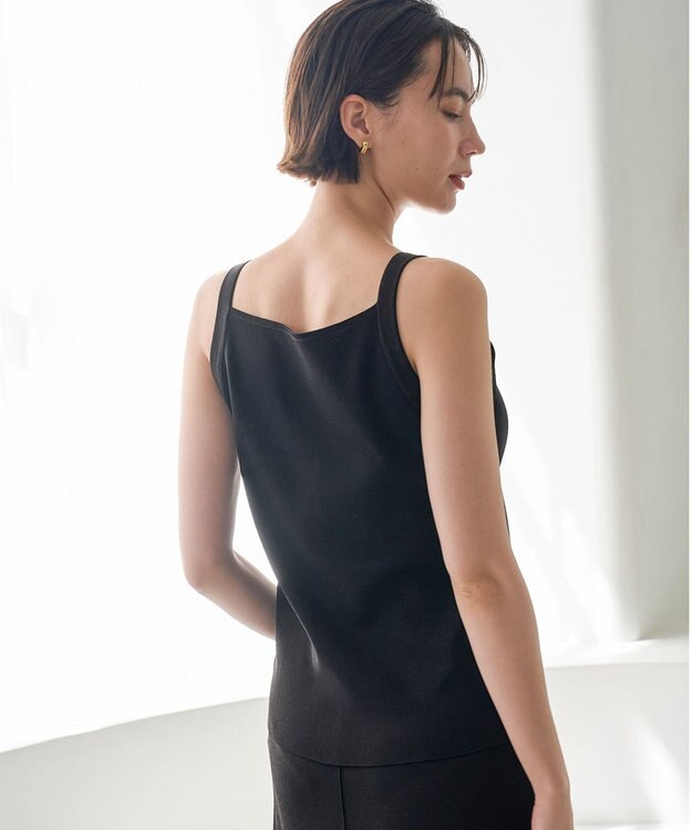 UNFILO スゴ機能美ニット スクエア キャミソール ブラック