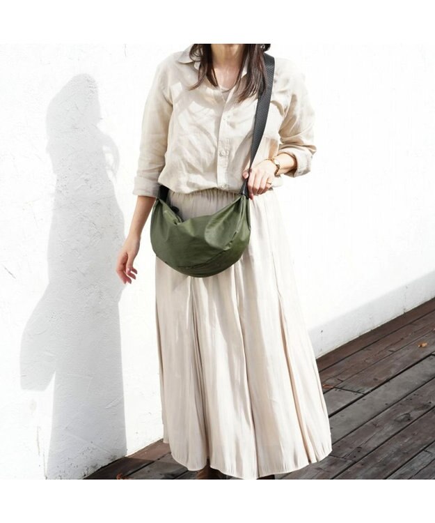 Regalo Felice 【防水 / 軽量 / キズやダメージに強い】ボディ＆ショルダー / REGALO KA(カーキ)