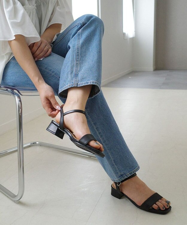 Pointer 日本製 本革スクエアトゥサンダル ブラック