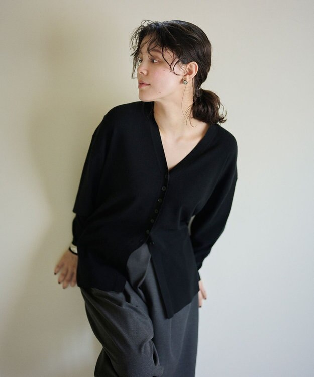 #Newans 【洗える】ファインボタンＶネックカーディガン ブラック