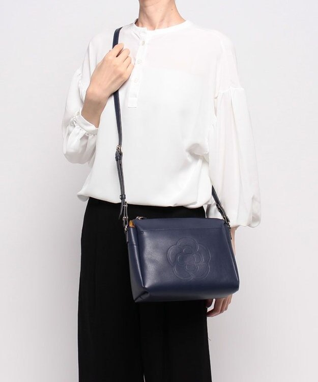 CLATHAS モス 2wayトートバッグ（ポシェット付き） ダークブルー