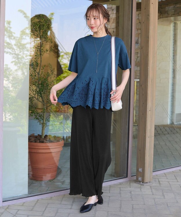 Tiaclasse 【洗える】刺繍レースドッキングカットソートップス ブルー