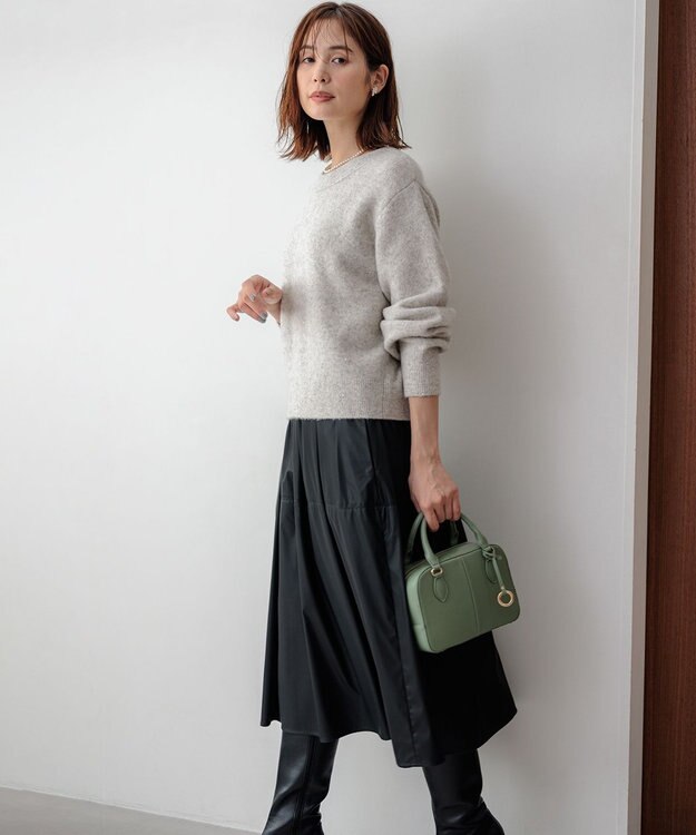 組曲 【人気商品再入荷！】スパンコールヤーン ニットカーディガン シルバーグレー系