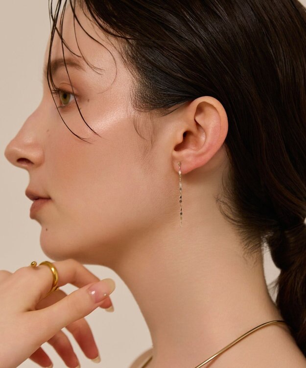 Phoebe 〈金属アレルギー対応〉グリッターエクレアロングピアス　シルバー/ニッケルフリー シルバー