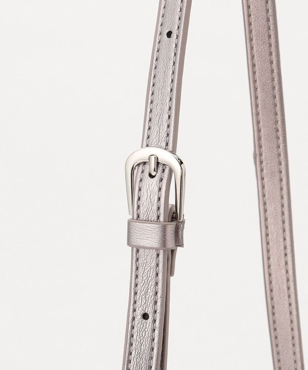 LA BAGAGERIE ランダムプリーツショルダーバッグ タテ ガンメタリック