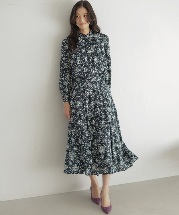 組曲 モザイクフラワープリント ブラウス ネイビー系5