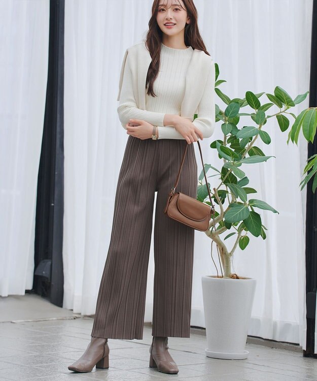 Tiaclasse 裏起毛ボックスプリーツパンツ ブラウン