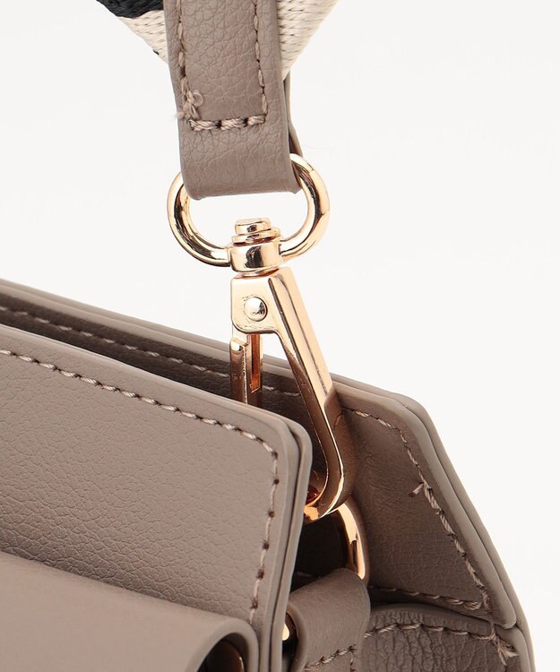 LA BAGAGERIE 【maison vert】 【超軽量！】フラップスマートショルダー グレージュ