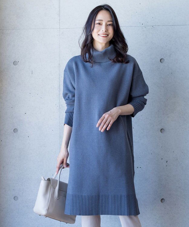 Tiaclasse 【洗える】華のあるニットタートルワンピース ブルー