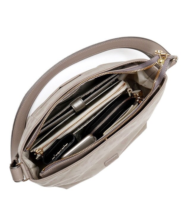 IBIZA ロゴナイロン　ショルダーバッグ ピンクベージュ