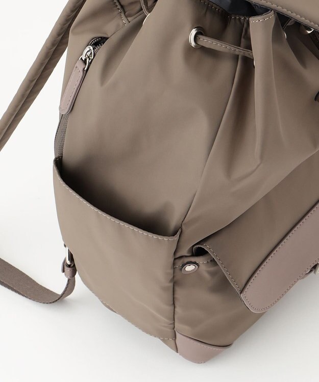 Y'SACCS ミリタリーフラップリュックサック グレージュ