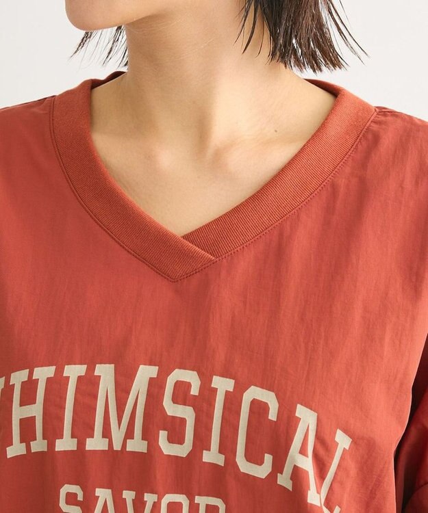 Green Parks ナイロンロゴＶネックプルオーバー Red