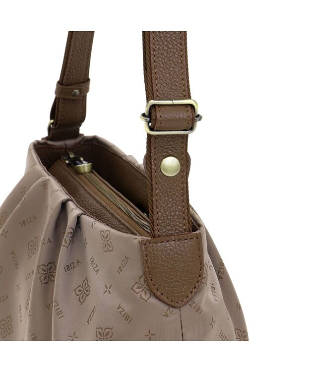 IBIZA ロゴナイロン　ショルダーバッグ ライトパープル