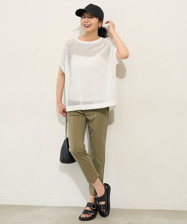 UNFILO FINE MOVE テーパードパンツ カーキ