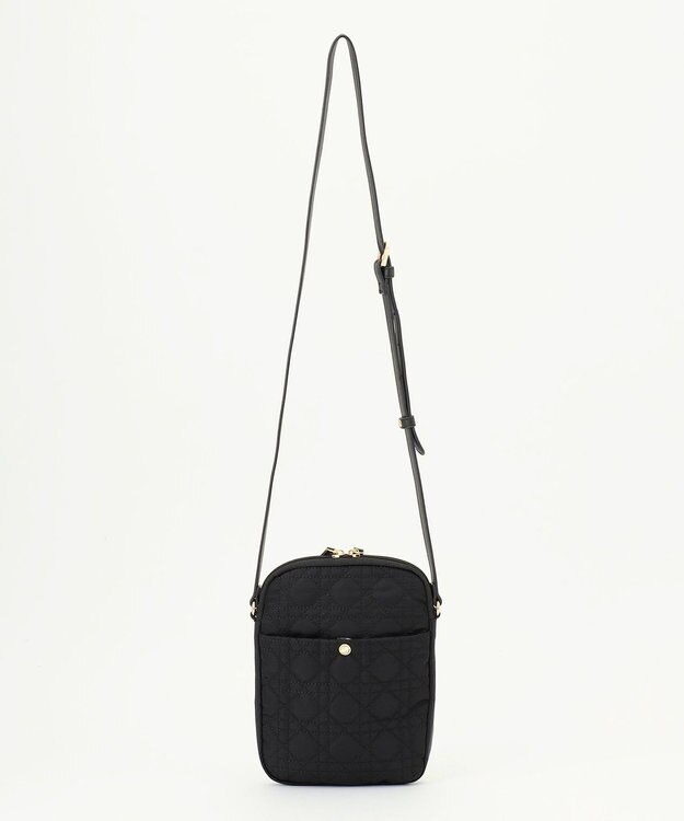 LA BAGAGERIE グリッドキルティングショルダー ブラック