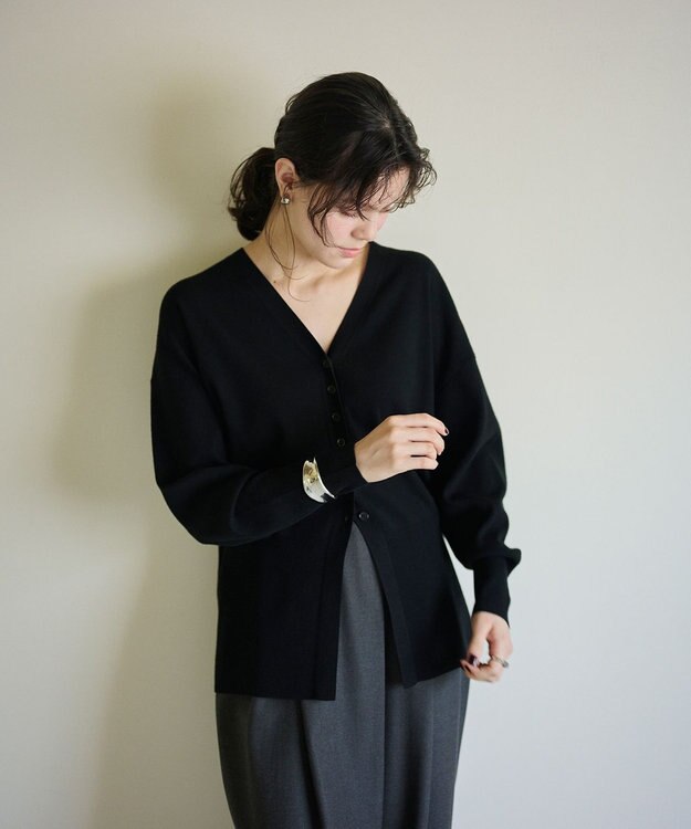 #Newans 【洗える】ファインボタンＶネックカーディガン ブラック