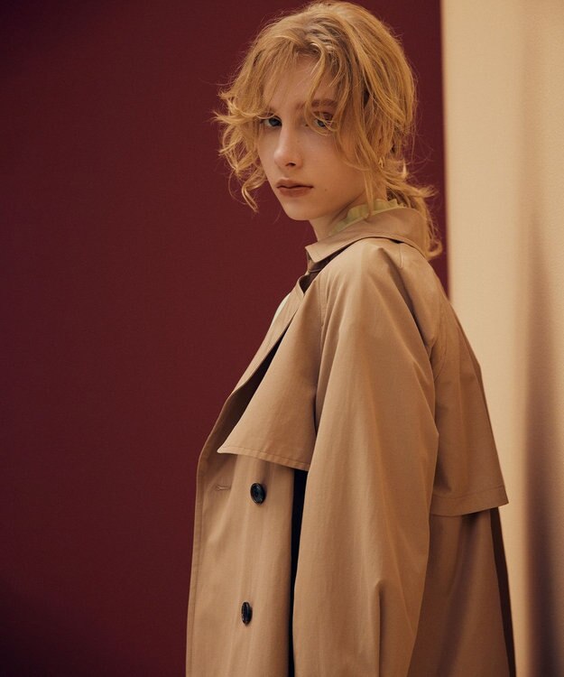 組曲 S タイプライターショート トレンチコート キャメル系