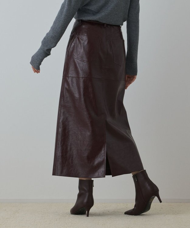 GRACE CONTINENTAL フェイクレザータイトスカート ボルドー